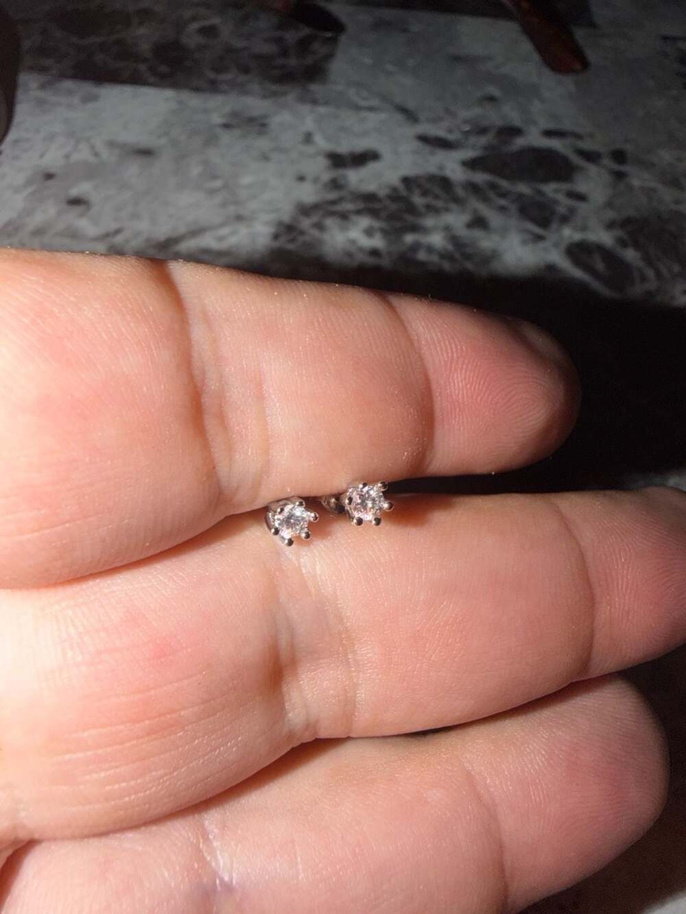 Classic Six-Prong Solitaire moissanite Diamond Stud Earrings